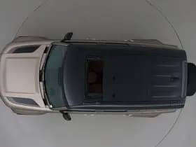 Land Rover Defender thumbnail 65