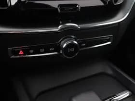 Volvo XC60 thumbnail 33