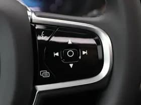 Volvo XC60 thumbnail 37