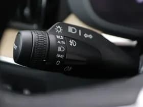 Volvo XC60 thumbnail 38