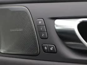 Volvo XC60 thumbnail 45