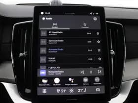 Volvo XC90 thumbnail 24