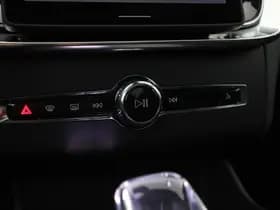 Volvo XC90 thumbnail 39