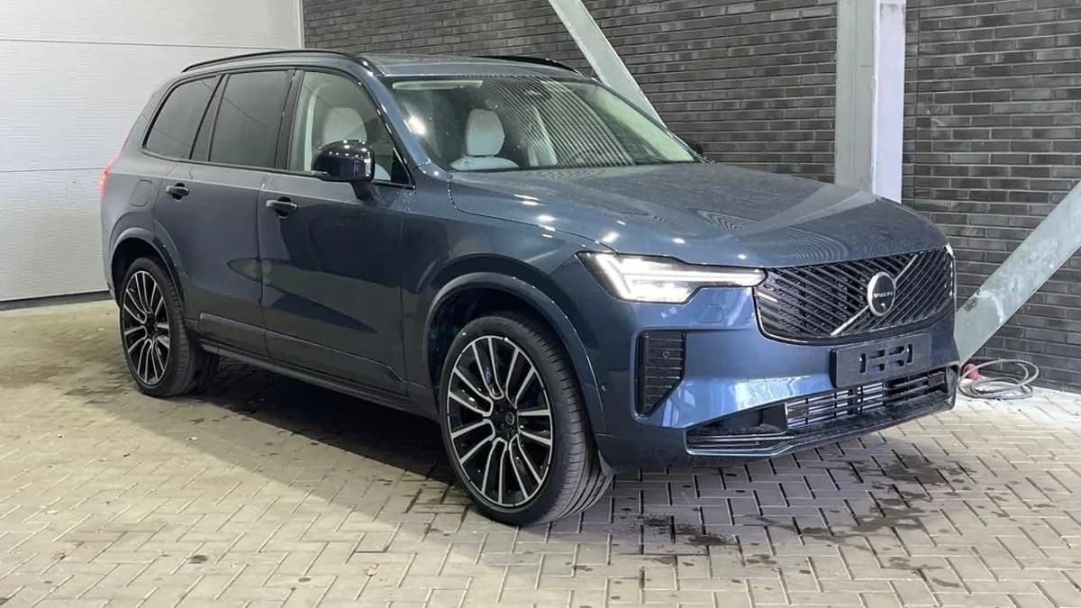 Volvo XC90 — foto 1