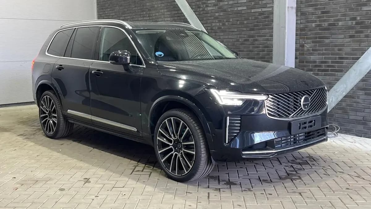 Volvo XC90 — foto 1