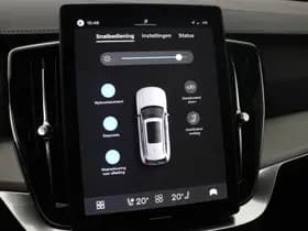 Volvo XC90 thumbnail 30