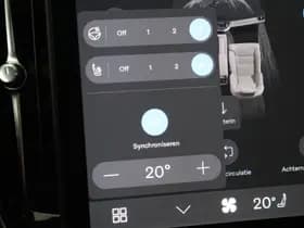 Volvo XC90 thumbnail 38