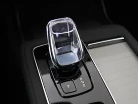 Volvo XC90 thumbnail 43