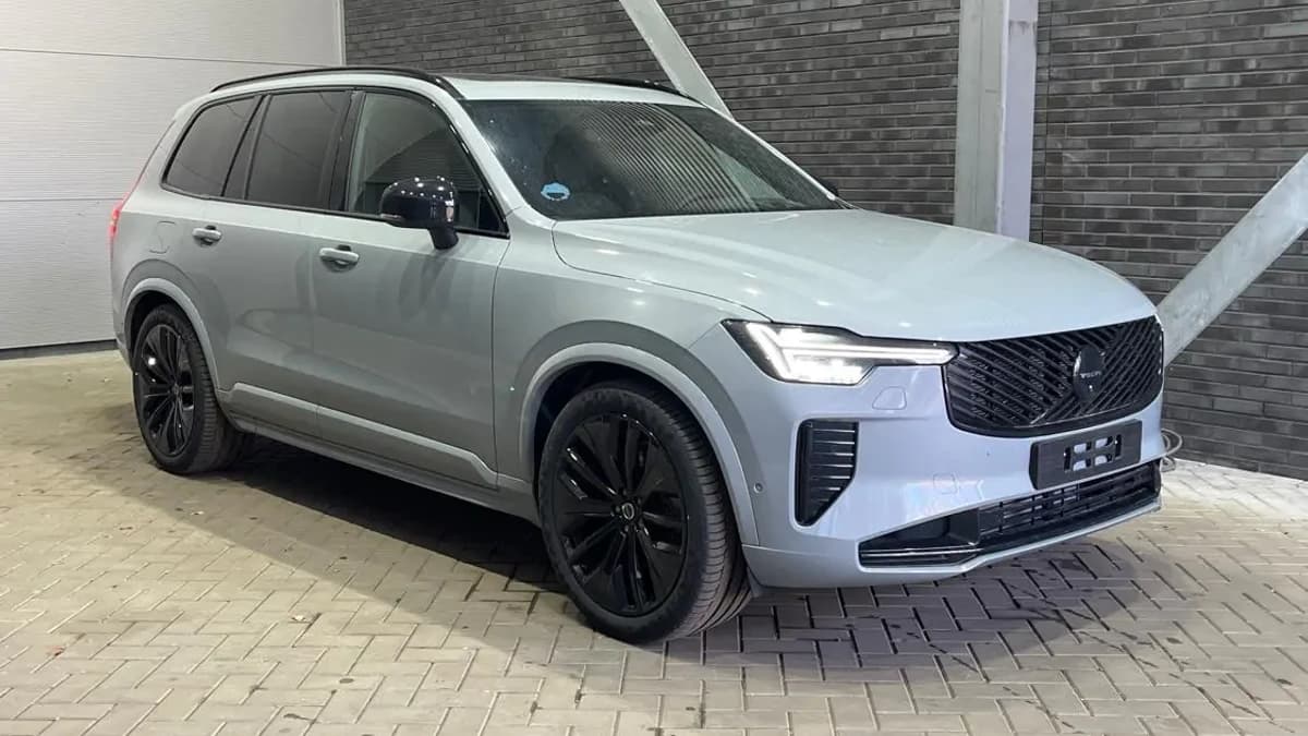 Volvo XC90 — foto 1