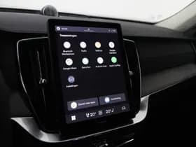 Volvo XC90 thumbnail 24