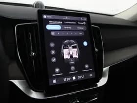 Volvo XC90 thumbnail 26