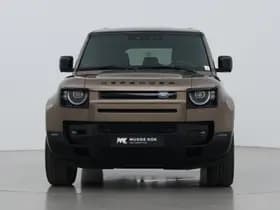 Land Rover Defender thumbnail 16