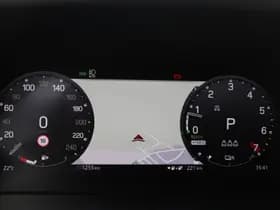 Land Rover Defender thumbnail 19