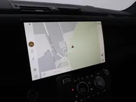 Land Rover Defender thumbnail 22