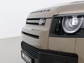 Land Rover Defender thumbnail 48