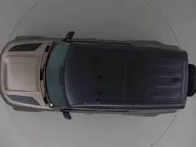 Land Rover Defender thumbnail 56