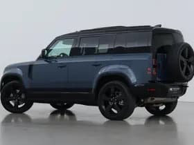 Land Rover Defender thumbnail 2