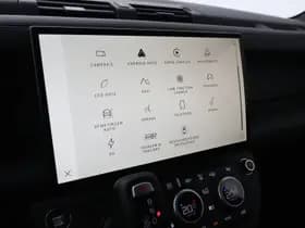 Land Rover Defender thumbnail 22