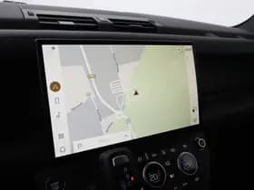 Land Rover Defender thumbnail 24