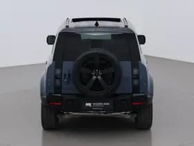 Land Rover Defender thumbnail 9
