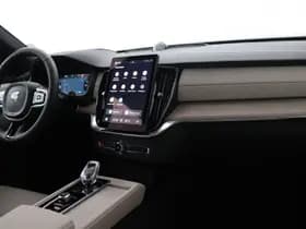 Volvo XC90 thumbnail 17