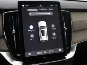 Volvo XC90 thumbnail 29