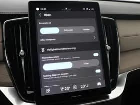 Volvo XC90 thumbnail 32