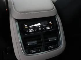 Volvo XC90 thumbnail 54