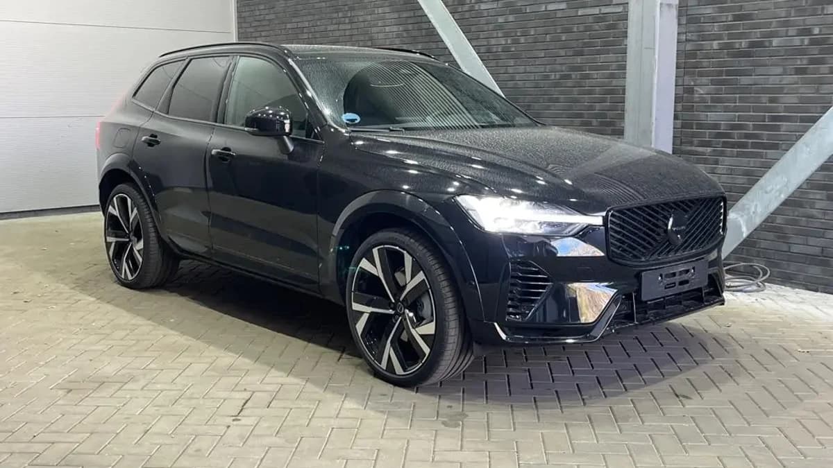 Volvo XC60 — foto 1