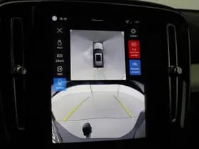 Volvo XC40 thumbnail 13