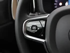 Volvo XC60 thumbnail 38