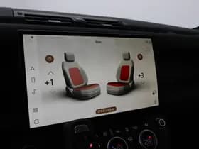 Land Rover Defender thumbnail 12
