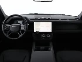 Land Rover Defender thumbnail 4