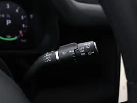 Land Rover Defender thumbnail 38