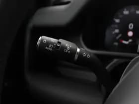 Land Rover Defender thumbnail 40