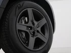 Land Rover Defender thumbnail 52