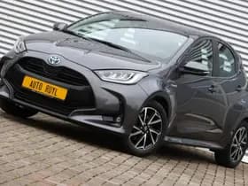 Toyota Yaris 1.5 Hybrid Dynamic Carplay / Camera / Stoel verw. thumbnail 11