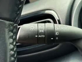 Toyota Yaris 1.5 Hybrid Dynamic Carplay / Camera / Stoel verw. thumbnail 23