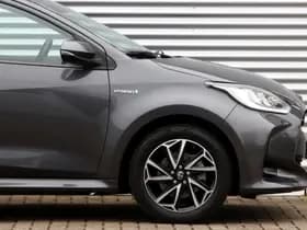 Toyota Yaris 1.5 Hybrid Dynamic Carplay / Camera / Stoel verw. thumbnail 8