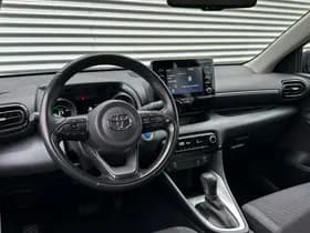 Toyota Yaris 1.5 Hybrid Dynamic Carplay / Camera / Stoel verw. thumbnail 9