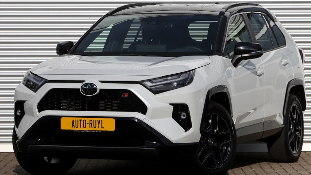Toyota RAV4 2.5 Hybrid AWD GR SPORT — foto 1