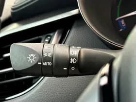 Toyota C-HR 1.8 Hybrid Bi-Tone Winter- +Safety-pakket thumbnail 25