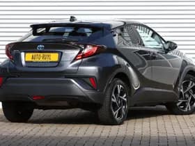 Toyota C-HR 1.8 Hybrid Bi-Tone Winter- +Safety-pakket thumbnail 2