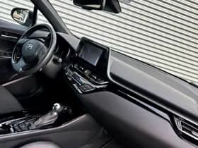 Toyota C-HR 1.8 Hybrid Bi-Tone Winter- +Safety-pakket thumbnail 13