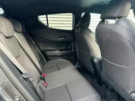 Toyota C-HR 1.8 Hybrid Bi-Tone Winter- +Safety-pakket thumbnail 17