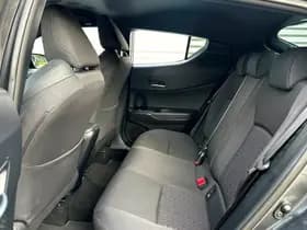 Toyota C-HR 1.8 Hybrid Bi-Tone Winter- +Safety-pakket thumbnail 19