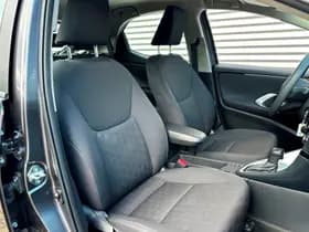 Toyota Yaris 1.5 Hybrid 115 Active Face-Lift thumbnail 14