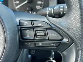 Toyota Yaris 1.5 Hybrid 115 Active Face-Lift thumbnail 22