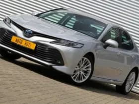 Toyota Camry 2.5 Hybrid Dynamic thumbnail 11