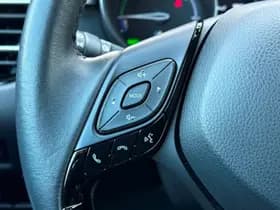 Toyota C-HR 1.8 Hybrid Style Bi-Tone Carplay / Safety Pakket / Navi thumbnail 18